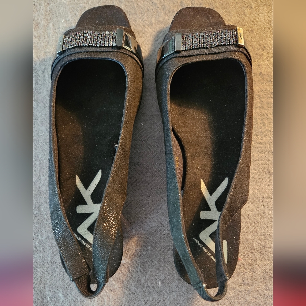 Anne Klein Sport, Black, Woman's Size 9 1/2.